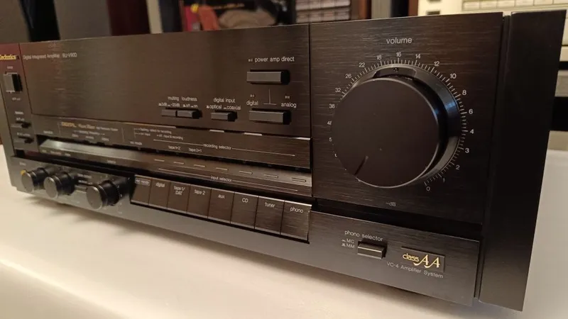 Усилитель. Technics SU-V90D 4 Усилитель. Technics SU-V90D 4