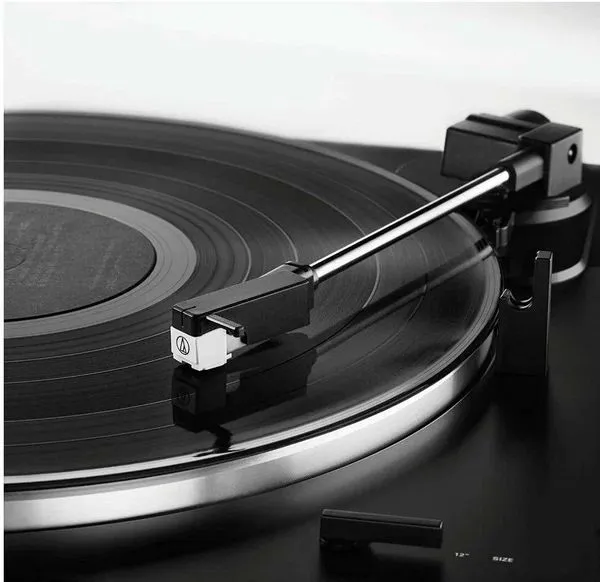 Audio Technica AT-LP60XBT Виниловый проигрыватель — фото 1