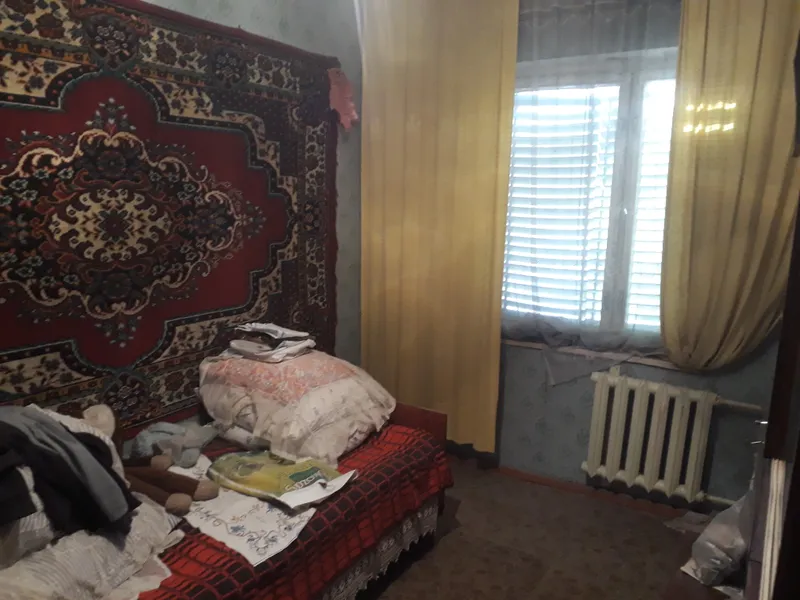 Продаётся просторная трёхкомнатная квартира — фото 1