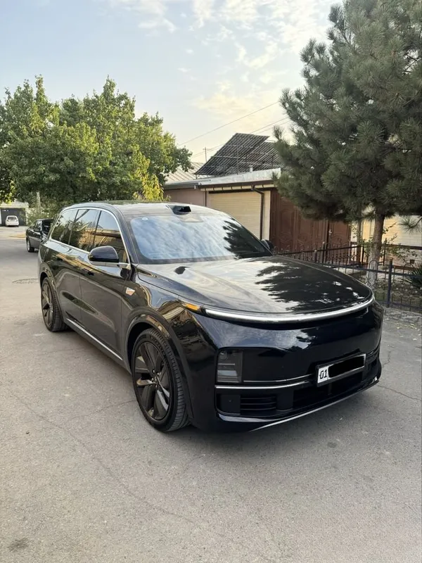 Lixiang L9 Ultra, 2024 год 2 Lixiang L9 Ultra, 2024 год 2