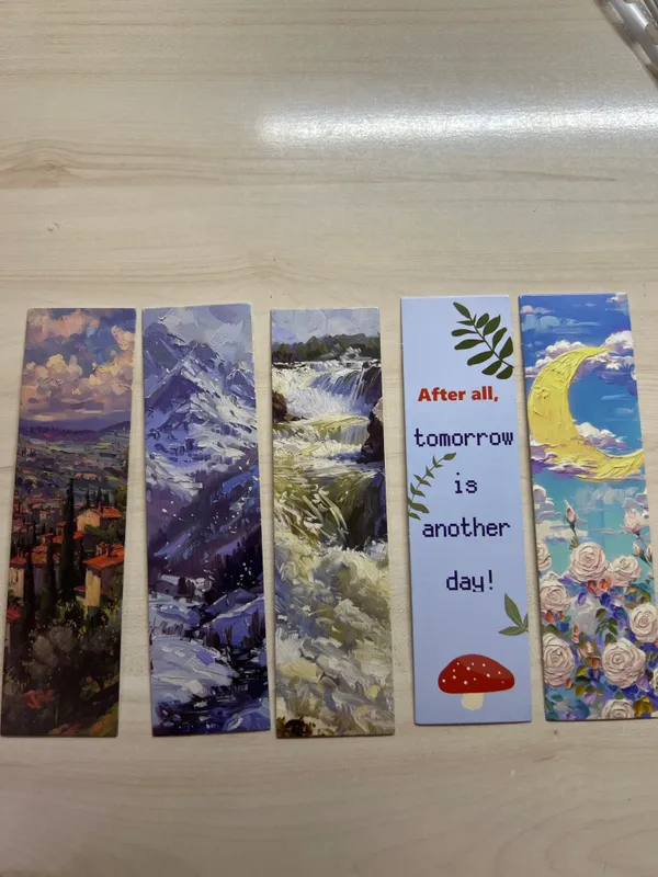 Книга, закладки 5 штук-15.000