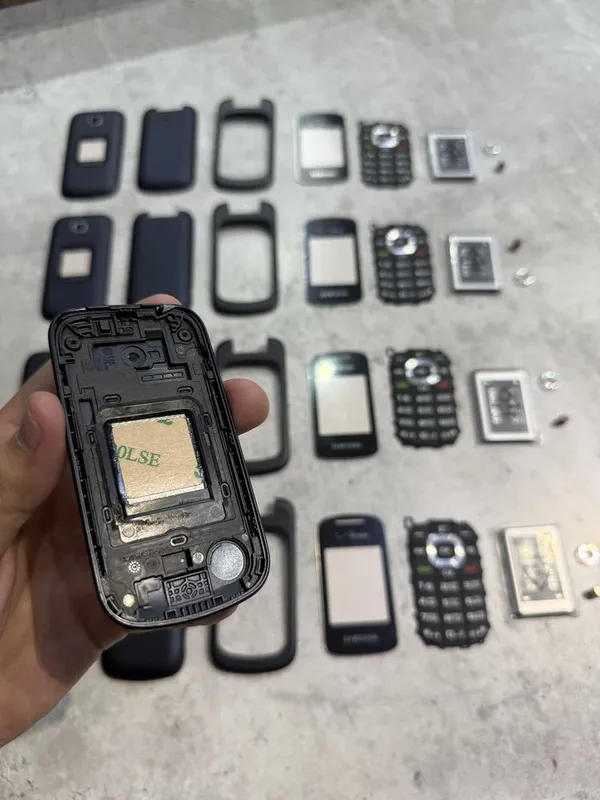 Samsung Gusto 3 ORIGINAL full korpus new 3