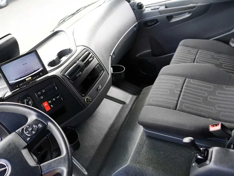 Грузовые автомобил Mercedes-Benz Atego 1530 ACC — фото 6