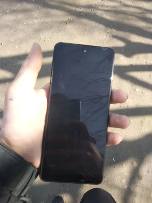 Tecno spark 20 pro — фото 1