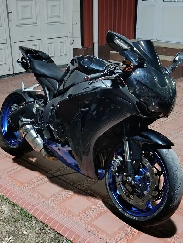 Honda cbr 1000rr 2008
