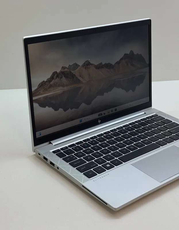 HP EliteBook — i7 10610U / 256GB M.2 Nvme SSD — фото 2