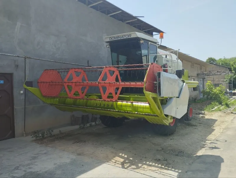 Kombayn xizmati , Toshkent viloyati bo'ylab.Услуги комбайна по Ташкент — фото 1 Kombayn xizmati , Toshkent viloyati bo'ylab.Услуги комбайна по Ташкент — фото 1