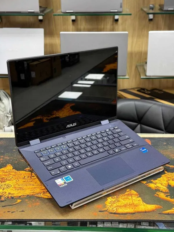 Notebook ASUS ExpertBook B3Flipx360 IntelCorei7/+Ryukzak+mishka+ruchka