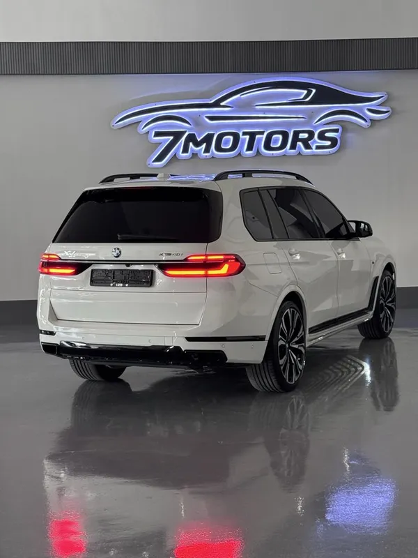 BMW X7 xDrive 40i — фото 7