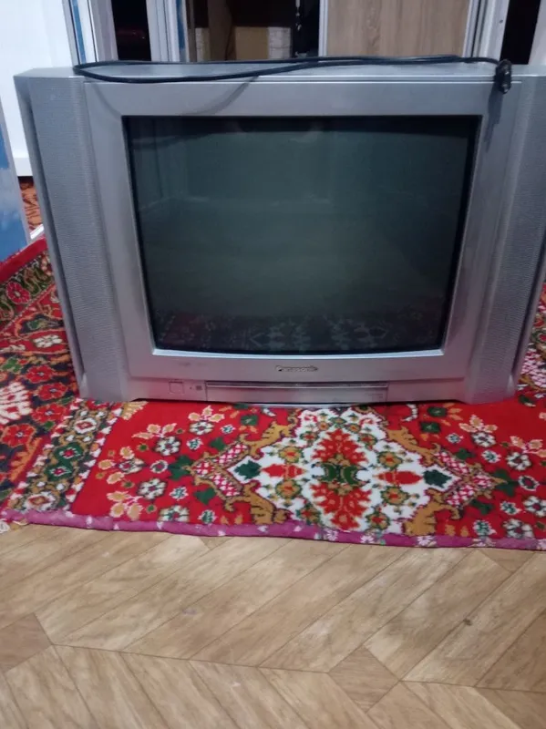 Телевизор панасоник 1 Телевизор панасоник 1