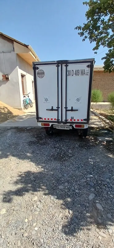 Labo sotiladi srochno 6 Labo sotiladi srochno 6