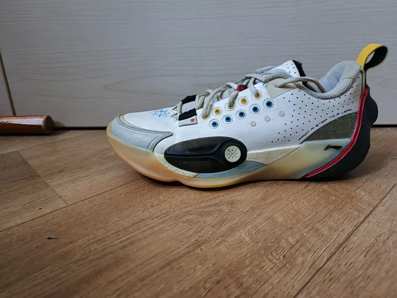Баскетбольные кроссовки Li-Ning all City 13 размер: US-9.5. мм- 270 1
