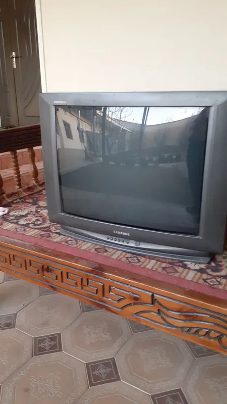 Televizor Slmsung srochna sotaman Iwlidi 2 Televizor Slmsung srochna sotaman Iwlidi 2