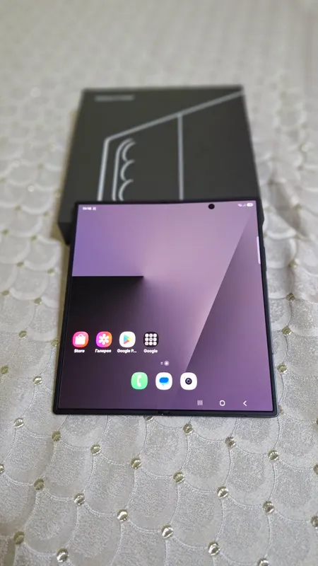 Samsung galaxy Z fold 7 12/256gb yevro 2 Sim karta 8 Samsung galaxy Z fold 7 12/256gb yevro 2 Sim karta 8