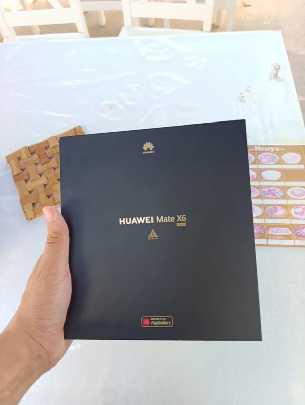 Huawei Mate X6 в идеальном состоянии 8 Huawei Mate X6 в идеальном состоянии 8