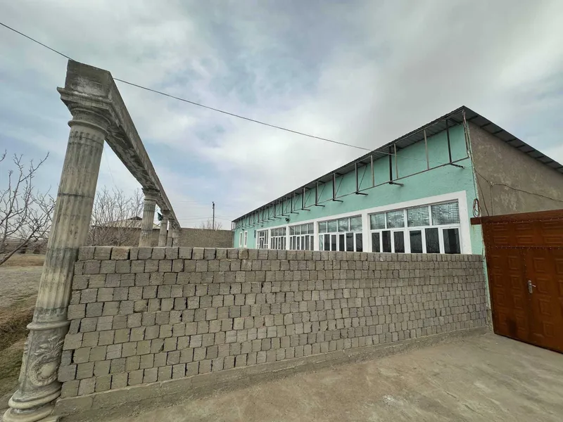 СРОЧНО Чойхона сотилади катта майдони билан Сув, свет, газ бор 2 СРОЧНО Чойхона сотилади катта майдони билан Сув, свет, газ бор 2