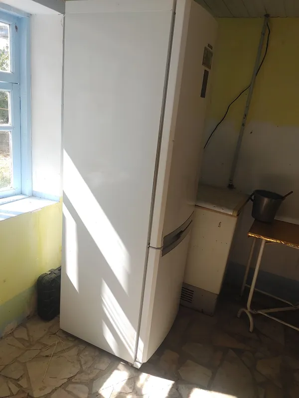 Xaladelnik samsung usta kurmagan juda zur moshni 2 kamerali juda balan 2