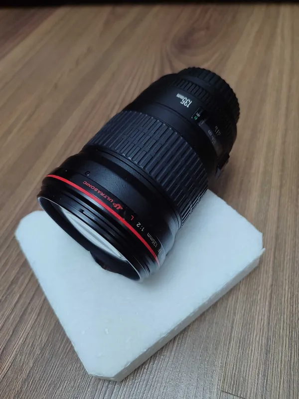 Продается фотообъектив 2 Продается фотообъектив 2
