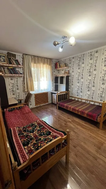 Продаётся Чиланзар 24 кв 4/3/5 Балкон 2*6