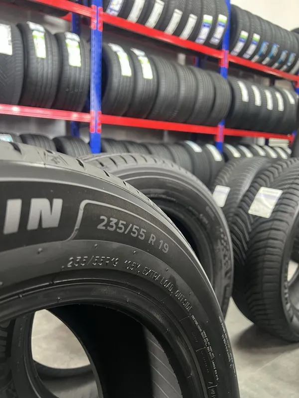 Michelin Мишлен 235/55 R19 Michelin Pilot Sport 5 Energy 4 Michelin Мишлен 235/55 R19 Michelin Pilot Sport 5 Energy 4