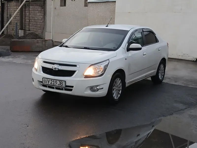 Chevrolet Cobalt Avtomat — фото 1