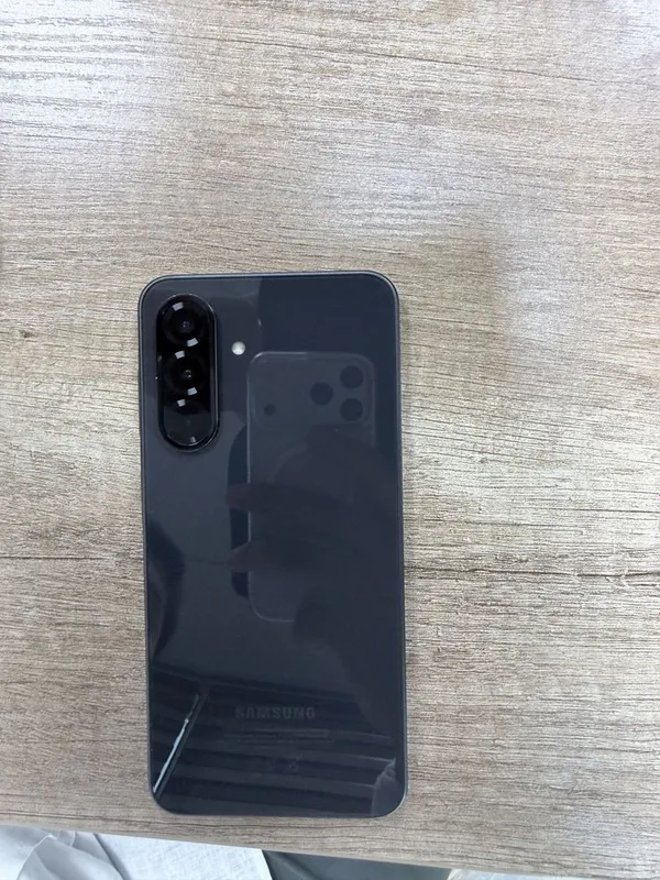 Samsung A36 5G 8/128 GB srochno