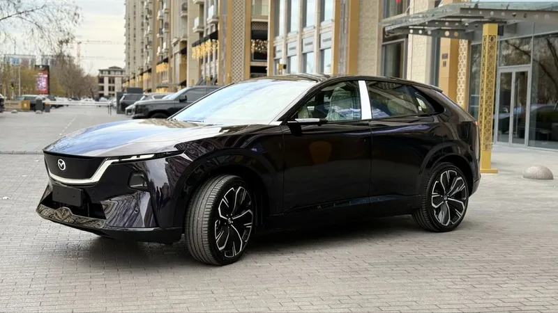 Срочно!!! Mazda EZ-60 Max Full pozitsiya+Dop — фото 1