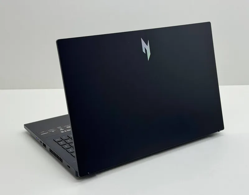 Acer Nitro V15 — i7 12620H / RTX 4060 8GB / 16GB — фото 4