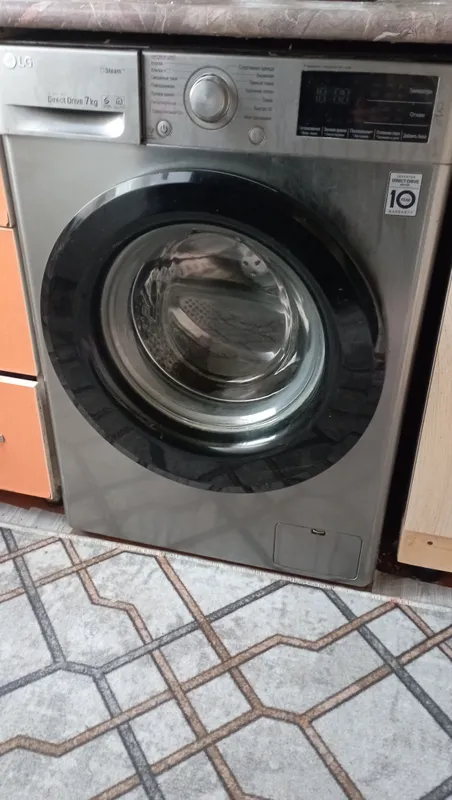 продается стиральная машина 7 кг