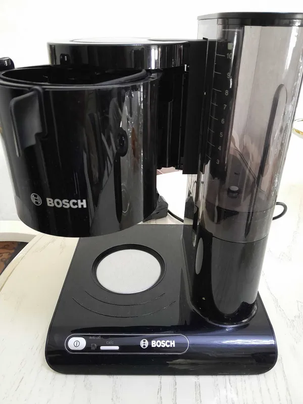 Продается BOSCH кофеварка модель ТКА8013 Б/у почти новое — фото 1