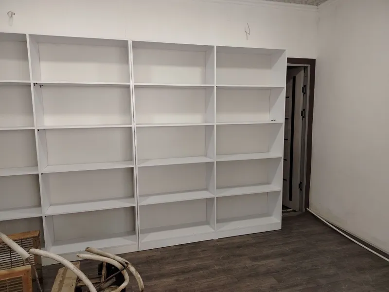 Polka sotiladi do'kon va magazin uchun 1