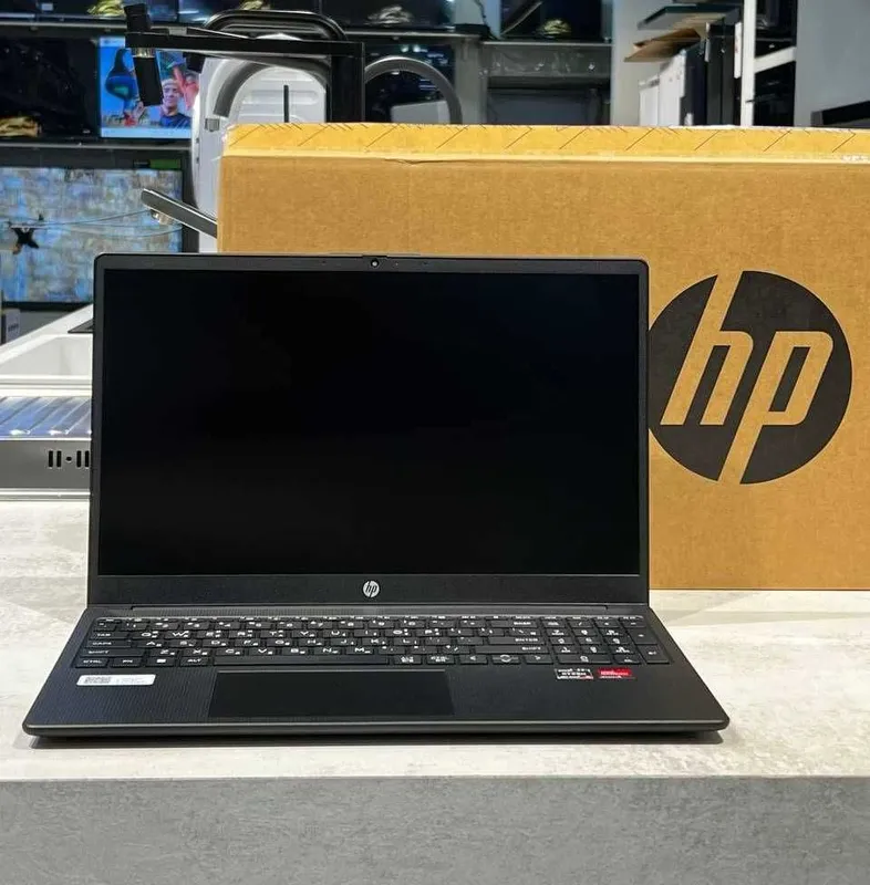 HP Laptop Nero 15 AMD Ryzen 5 7430U/8/256/Display 15'6 FHD IPS 3 HP Laptop Nero 15 AMD Ryzen 5 7430U/8/256/Display 15'6 FHD IPS 3