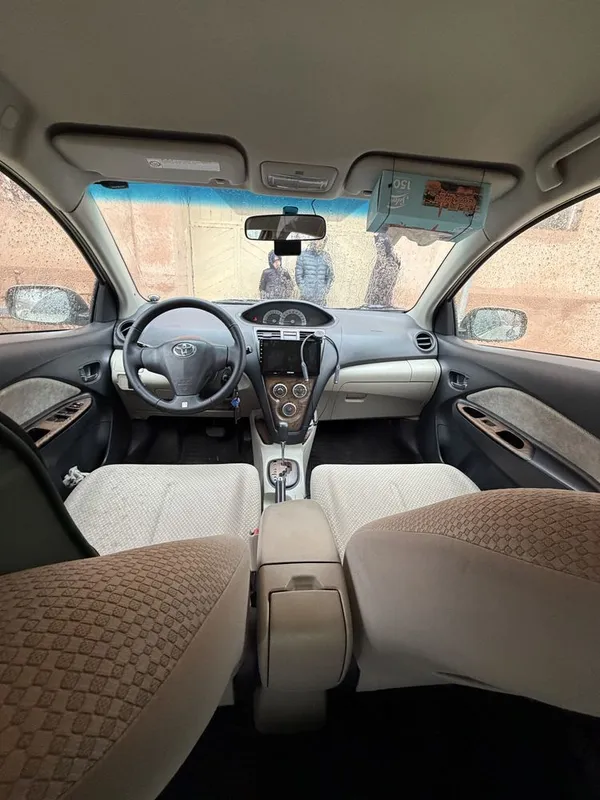 Srochna sotiladi Toyota yaris 2007 yil full ideyal — фото 5