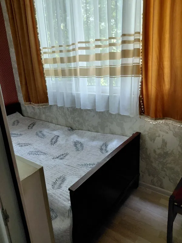 Ijara Biy Xudojniki 1/2/4 33m² 3