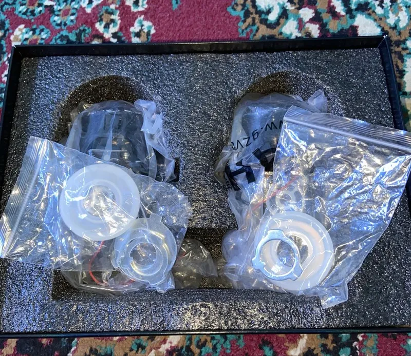 Bi-Led E10 PLUS 3 dium Kelishamiz narxini — фото 1