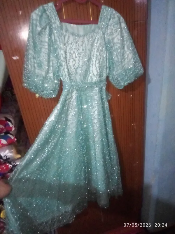 holati yangi razmer 46