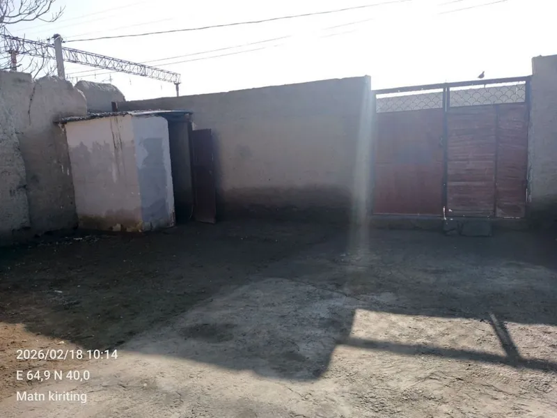 Qiziltrpa sh Gulzor maxallasida 2.5 sutixli hovli — фото 3