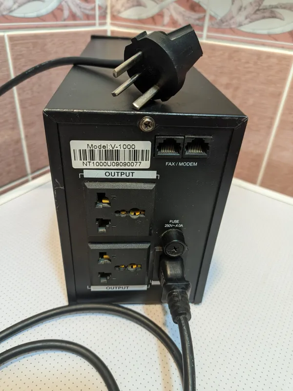UPS 500W. UPS (uzluksiz quvvat manbai) 3