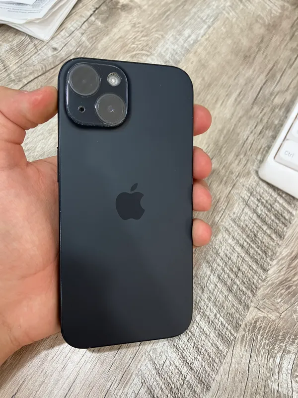 Iphone 15 2