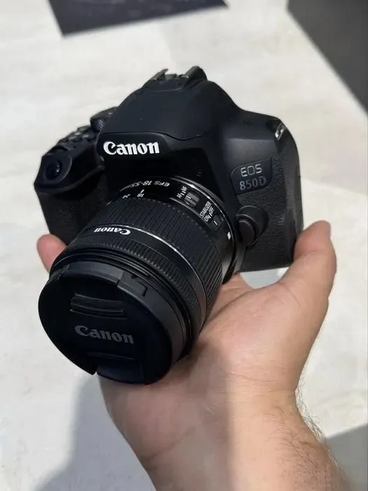 Продам Canon 850D EFS 18-55mm Продам Canon 850D EFS 18-55mm