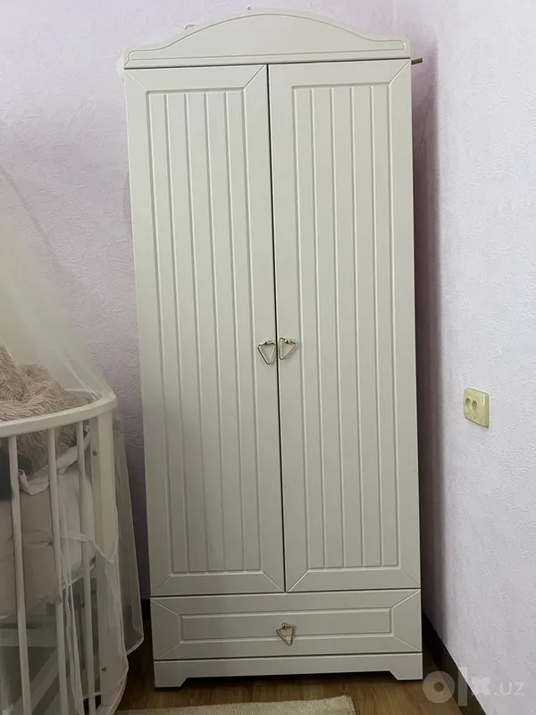Продаётся детский шкаф 1 Продаётся детский шкаф 1