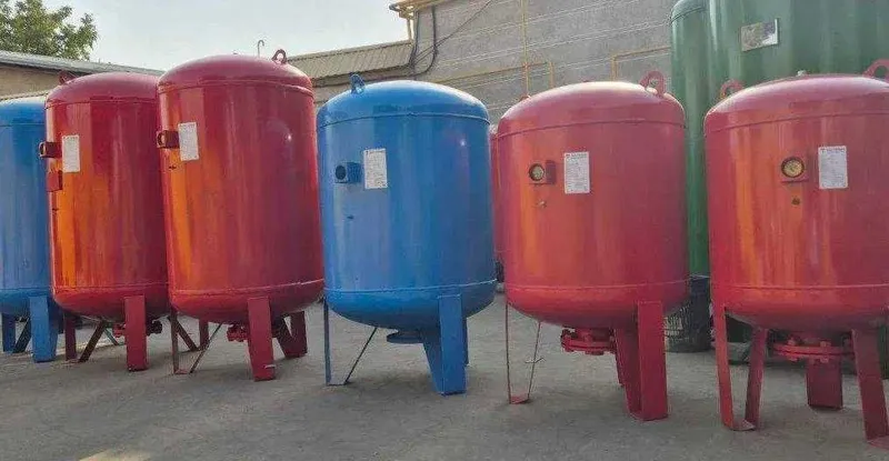 Rash bak / Temir bak /Rezevuar / Gidroakumlyator 5litrdan - 5000litr