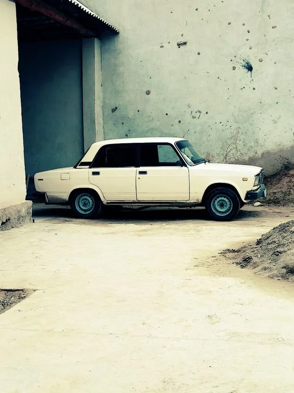 Vaz 2107 mashina xolati yaxshi