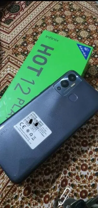 Infinix HOT 12 play