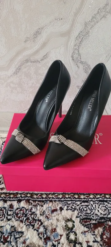 Tufli (Miss miller) qora. 37 razmer. Yangi