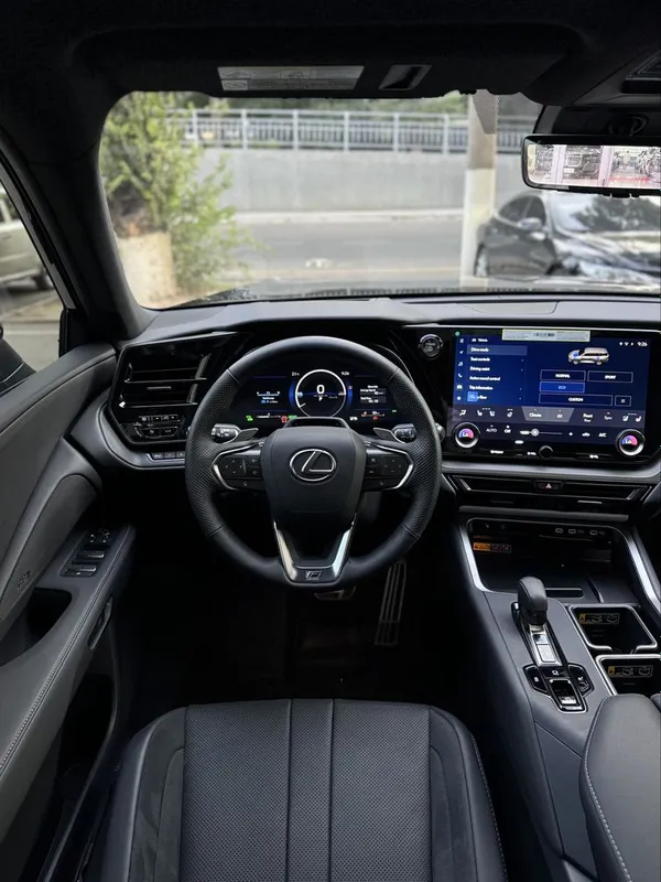 Lexus TX 500h F SPORT Direct4 AWD — фото 7