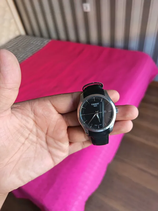 Tissot original soat sotiladi