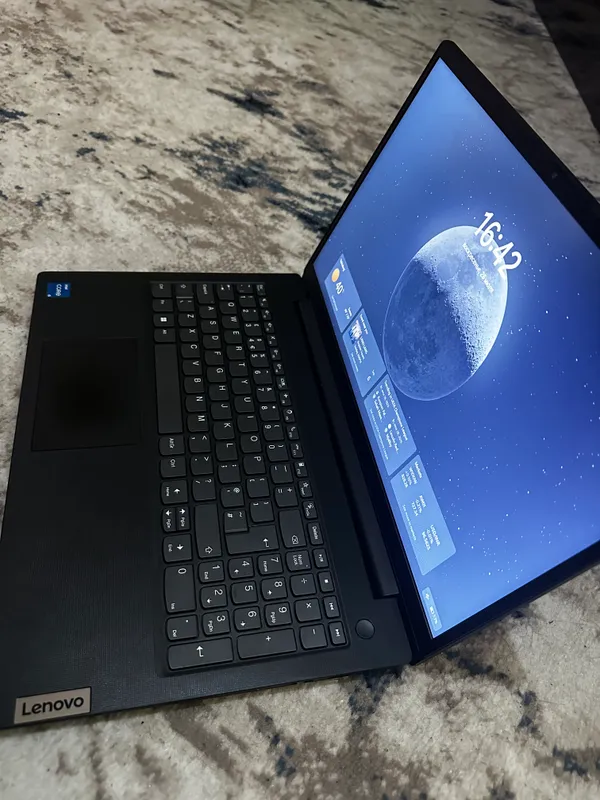 Lenovo i5 - 13th Gen | 16Gb RAM | 512Gb SSD 1