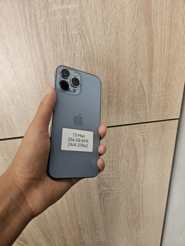 IPhone 13 Pro Max 1