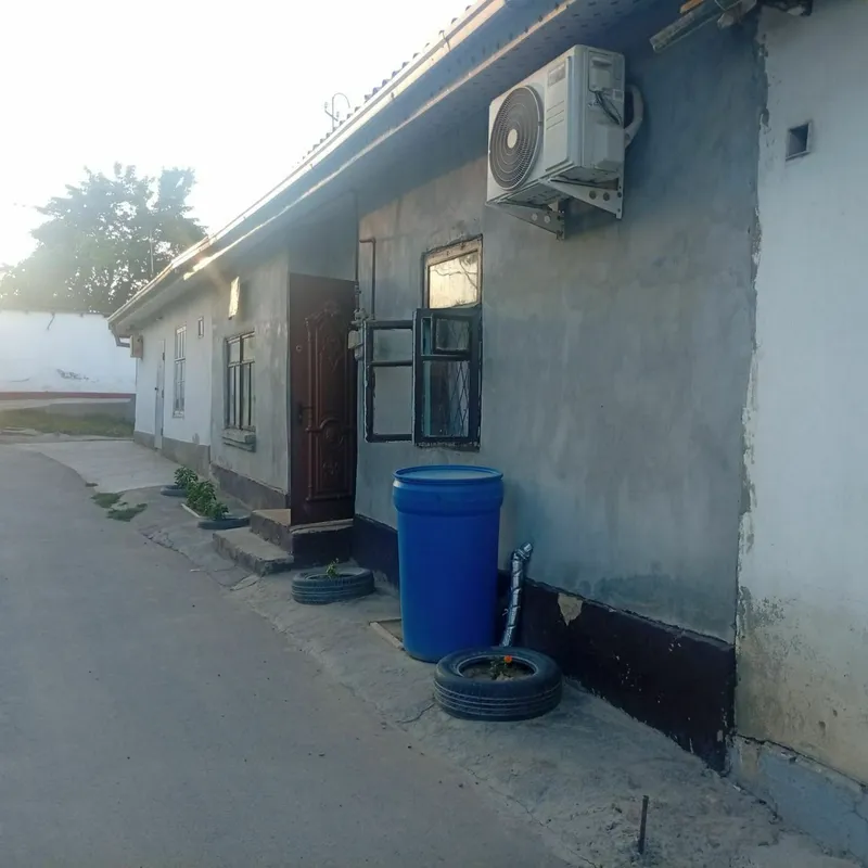 Янгийулда икки хона уй сотилади. Корпус.